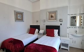 Clifton Villa - Southport